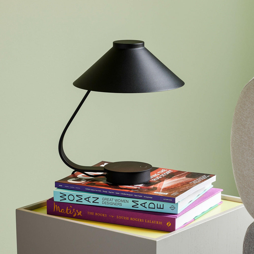 Muri Portable Table Lamp | Black.