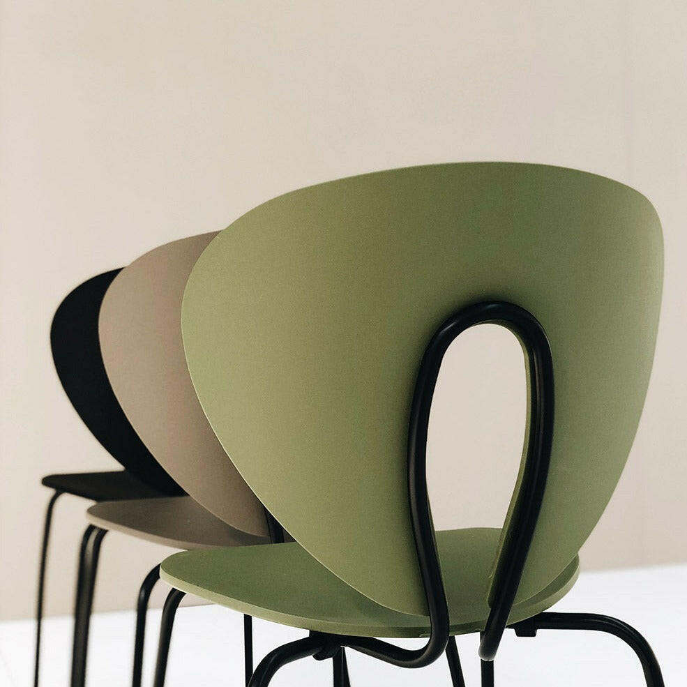 Globus Chair | Polypropylene | Various Colours.