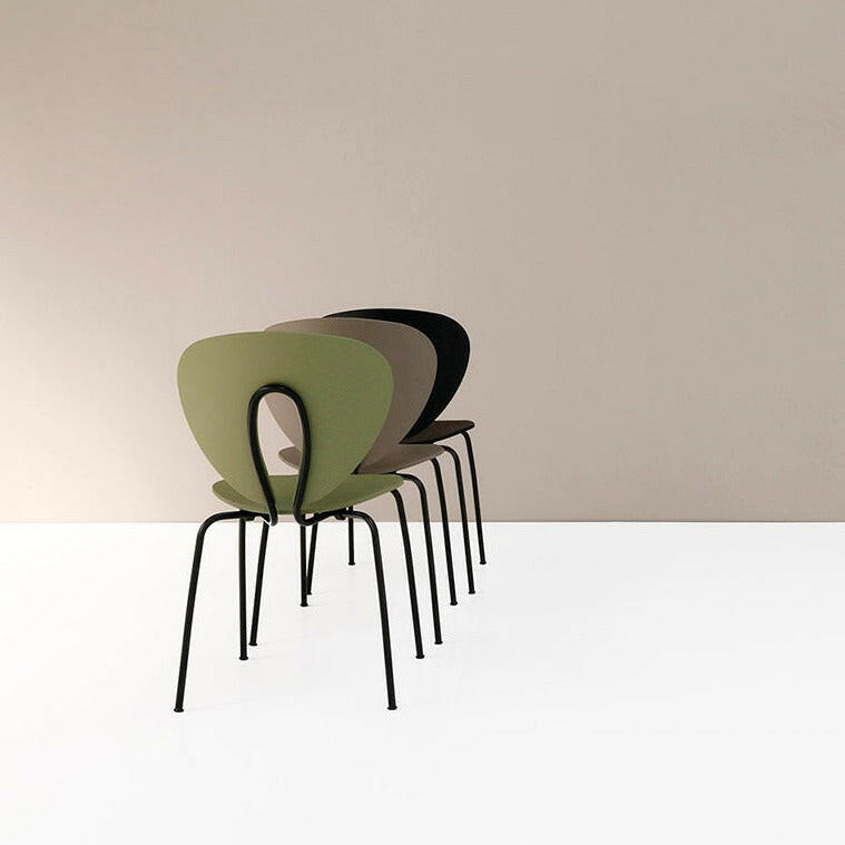 Globus Chair | Polypropylene | Various Colours.