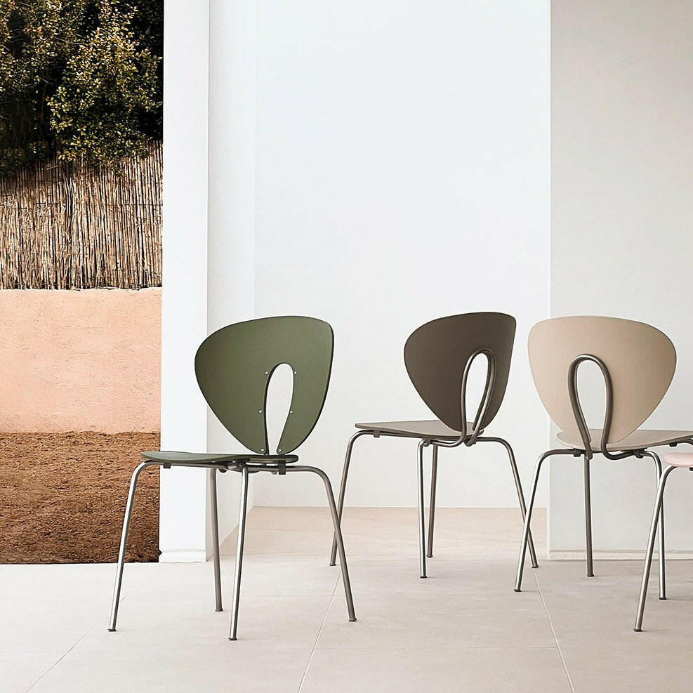 Globus Chair | Polypropylene | Various Colours.