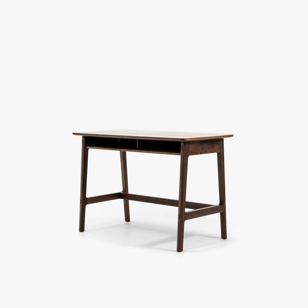 Dulwich | Desk | Various Finishes.